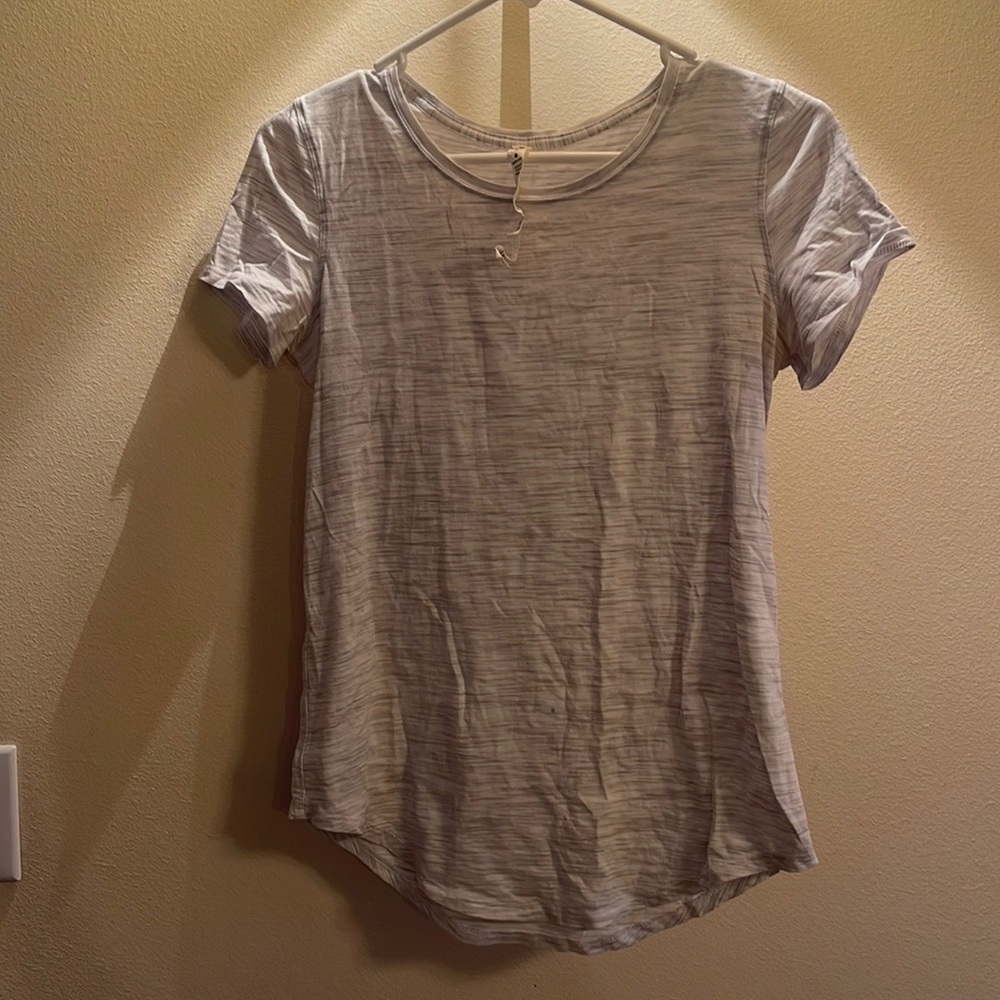 Lululemon top